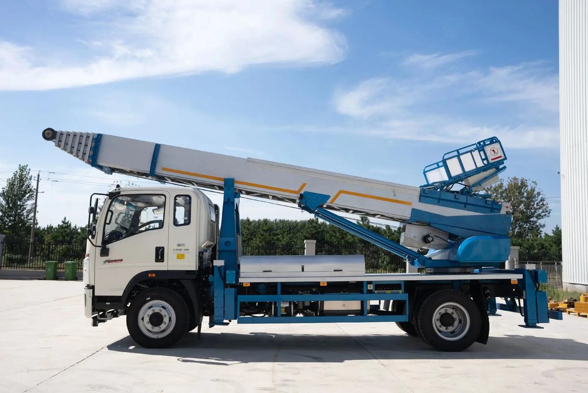 廊坊安次云梯上料车租赁费用